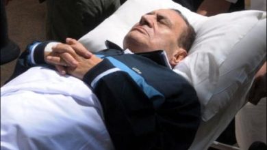 اللحظات الأخيرة في حياة حسني مبارك