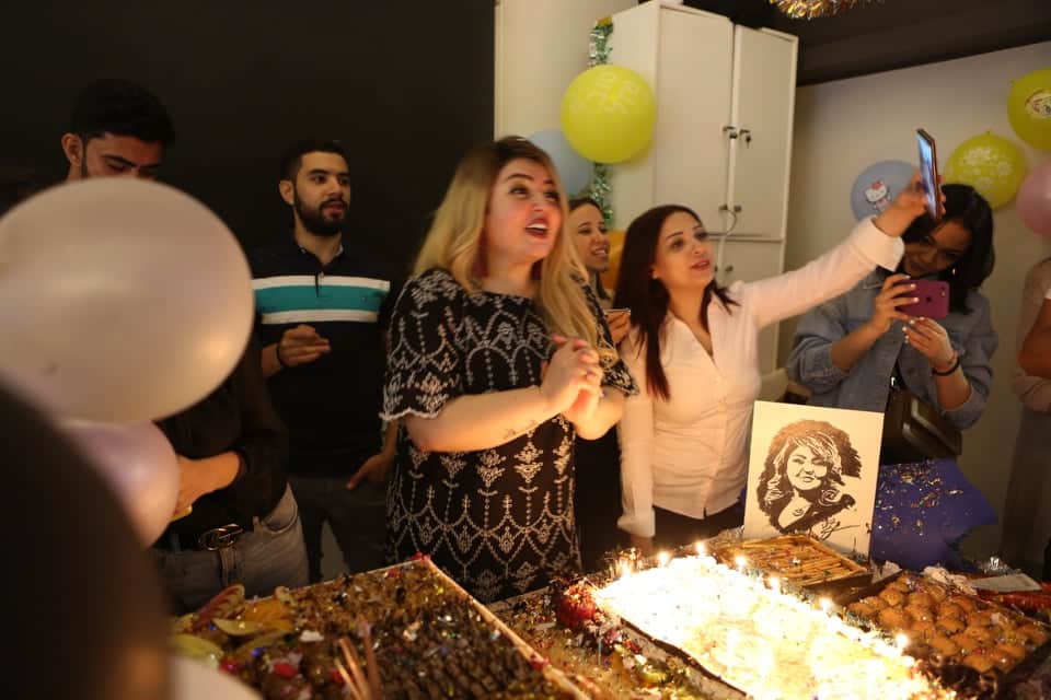 مها أحمد تتعاقد على عمل فني جديد وتحتفل بعيد ميلادها برفقة نجلها
