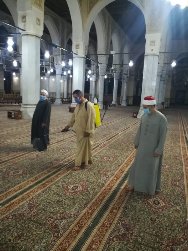 حملة تعقيم وتنظيف المساجد