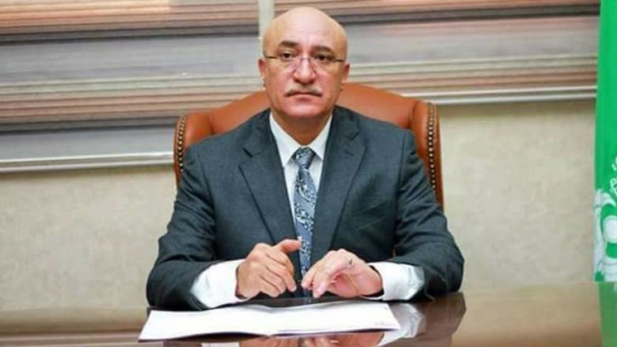 سمير حلبية رئيس نادي المصري