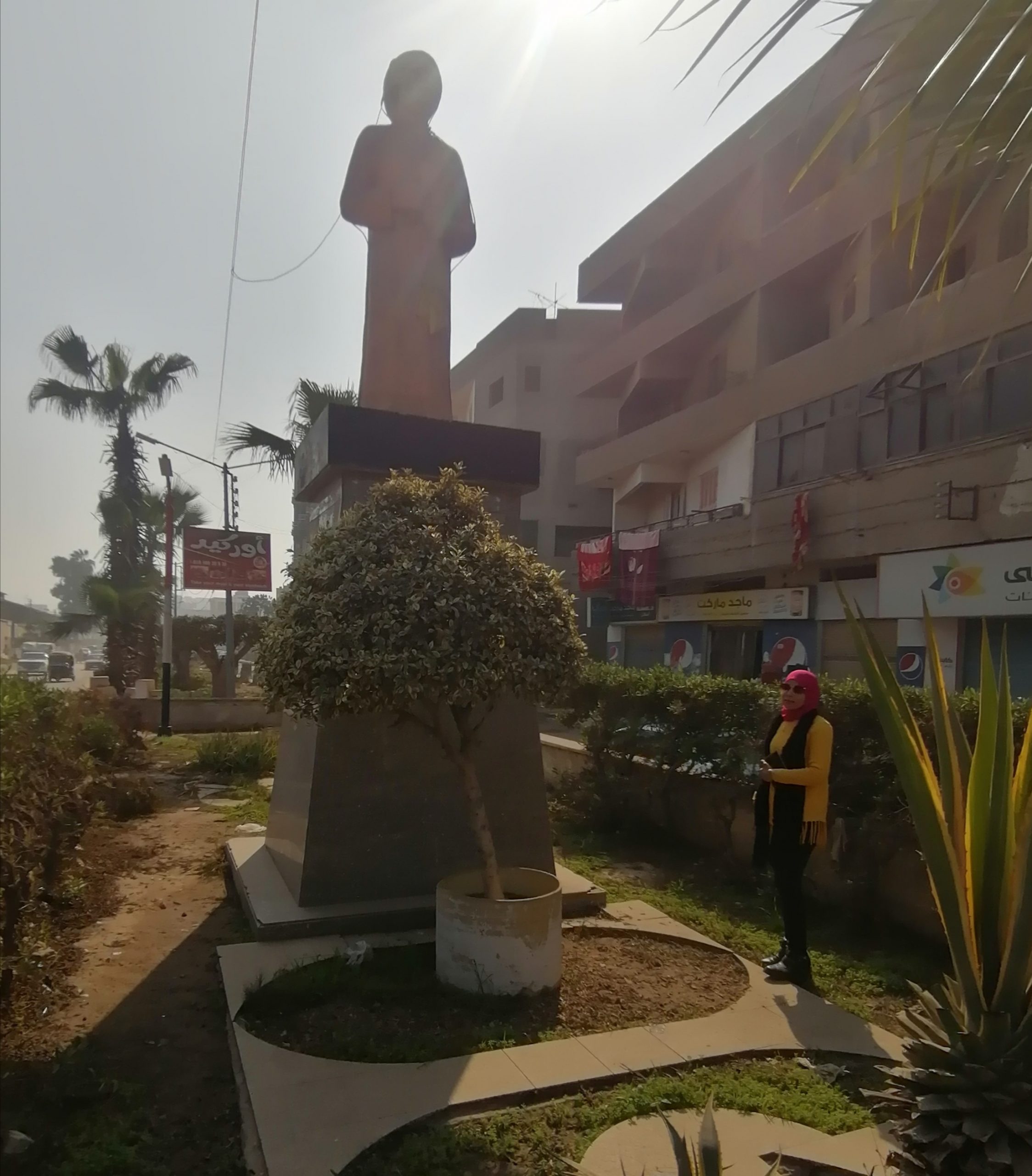 تمثال ام كلثوم وسط مدينة السنبلاوين 