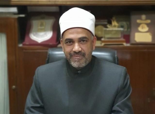 الدكتور محمد عزت الأمين العام للمجلس الأعلى للشئون الإسلامية