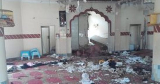 انفجار مسجد أثناء صلاة الجمعة غربي باكستان