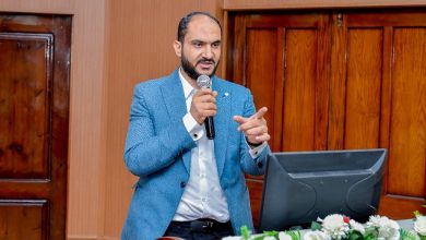 الدكتور محمود منصور